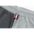 THOM BROWNE 四槓拼色針織短褲（淺灰深灰拼接）_5