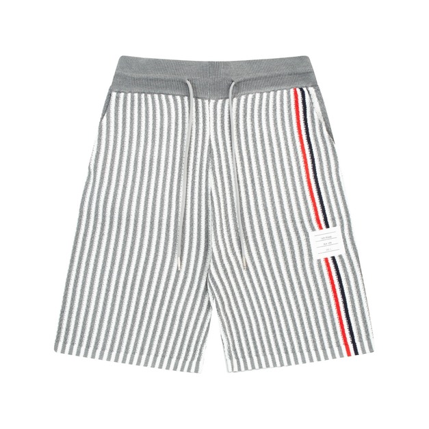 THOM BROWNE 灰白條紋短褲（帶紅白藍側邊條紋）