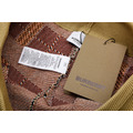 BURBERRY 經典格紋短褲（駝色款，大格紋版本）_7