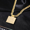 CHANEL 方鑽正方形雙C項鍊_3