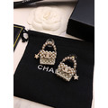 CHANEL 小香珍珠包包耳環_3