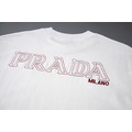 PRADA 背後大簍空LOGO短袖 (白)_2