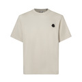 MONCLER 黑標系列背後浮標字母短袖(米灰)