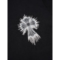 CHROME HEARTS 梵文刺繡破洞短袖 (黑)_4