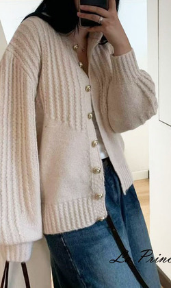 [12012800] 玫瑰釦羊毛針織外套