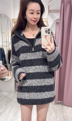 [12012503] 100%羊毛連帽長T