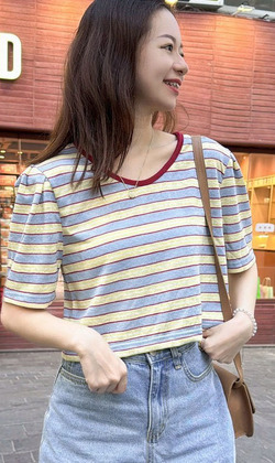 [02058405] 彩條紋短T