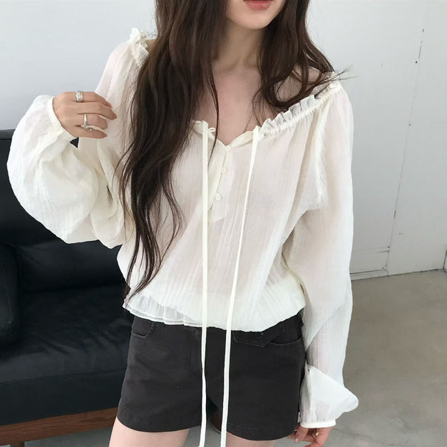 [03028704] 捲邊領可愛衫