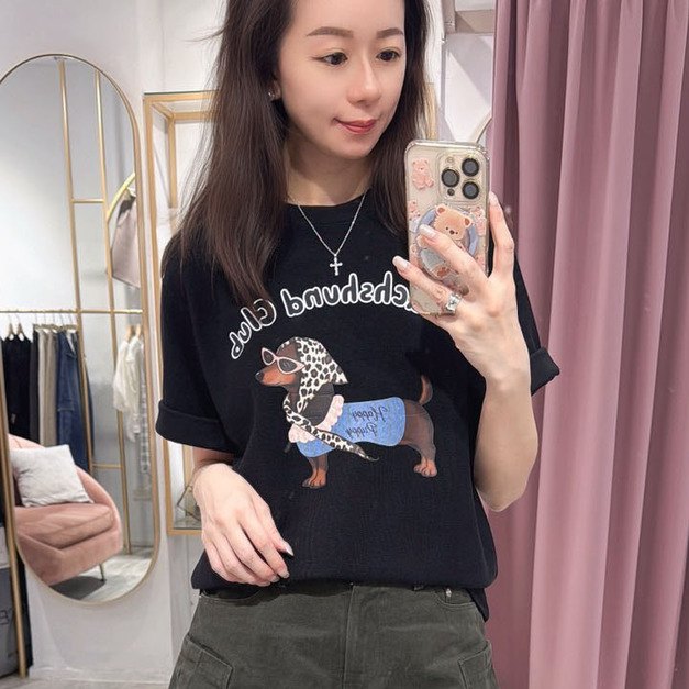 [02059808] 絲巾臘腸狗狗T