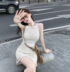 氣質鉤花削肩包臀洋