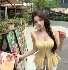 甜美俏皮雙拉鍊背心