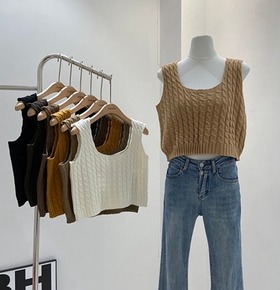 現貨無退換｜簡約麻花大尺寸碼背心