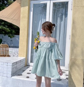 現貨無退換｜氣質一字領寬版上衣