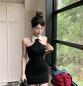 性感露肩翻領包臀洋