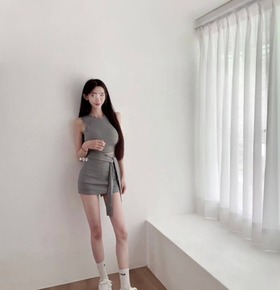 現貨無退換｜氧氣少女感圓領背心+綁結褲裙