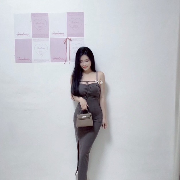 出清無退換｜辣感高級感細肩抓皺開衩連身洋