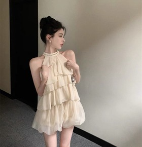 現貨無退換｜名媛氣質削肩背心+燈籠褲