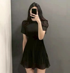 現貨無退換｜氣質雪紡拼接百褶洋裝