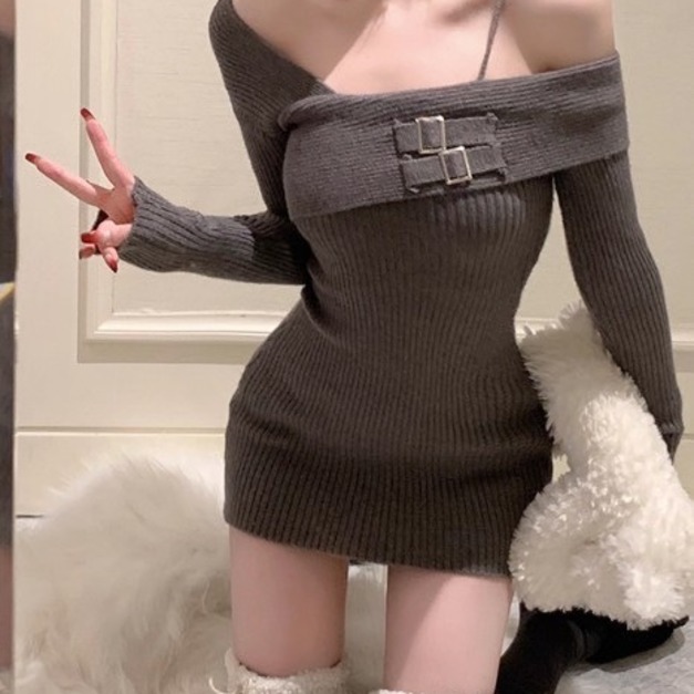 純欲性感露肩針織包臀洋