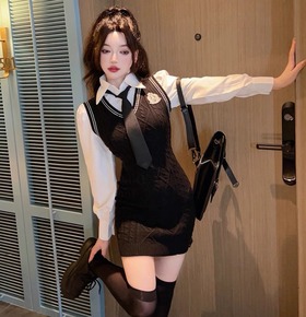 兩件式學院風簡約衫+麻花針織洋