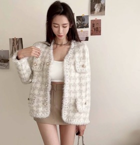 溫柔奶系仿貂毛混彩小香外套