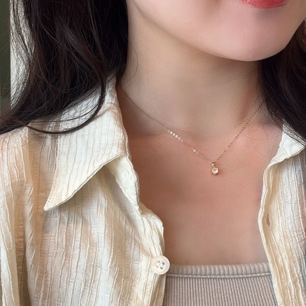 春日暖光寶石項鍊(柔霧白)