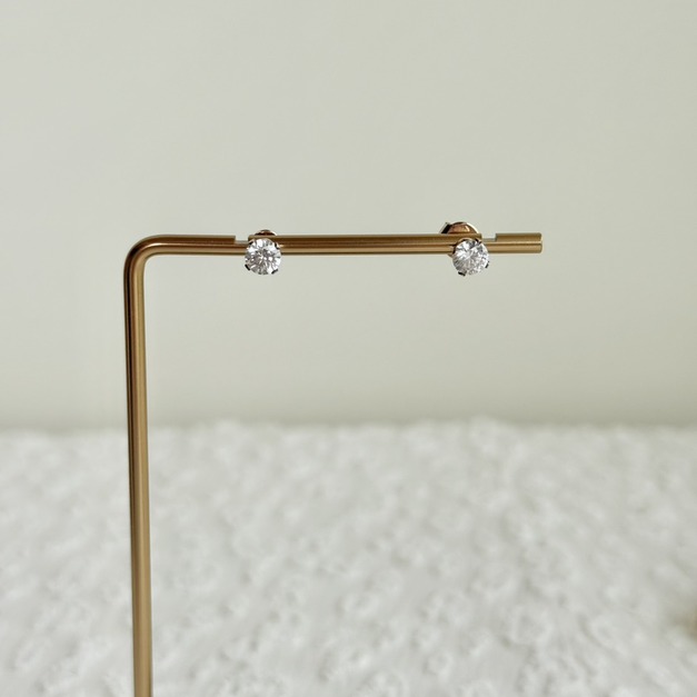 閃爆!美國進口鋯石耳針