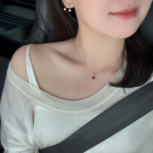 桃心紅鋯石項鍊