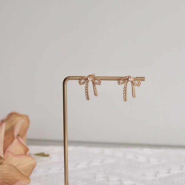 垂墜感燒花邊蝴蝶結耳環