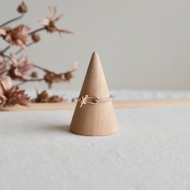 (開口戒)綁結碎鑽硬戒指