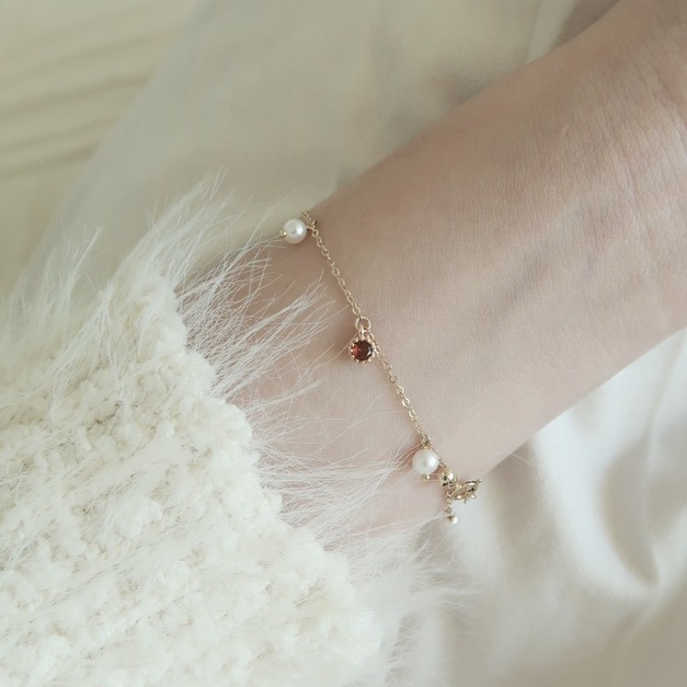 Full of heart紅鋯石天然珍珠手鍊