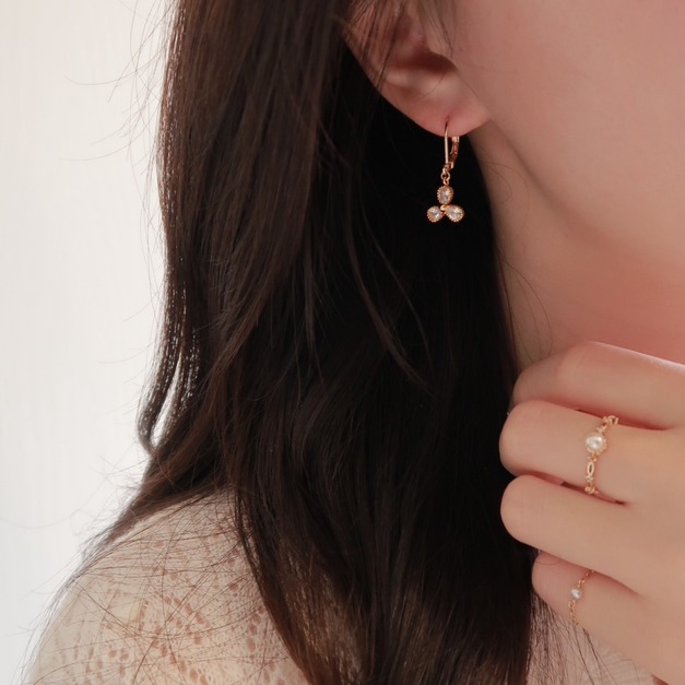 三葉草鋯石耳勾