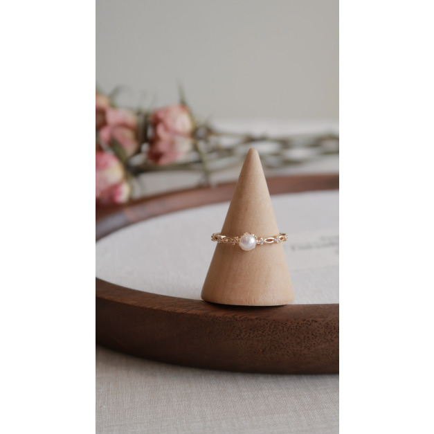 交錯鏤空小珍珠開口戒