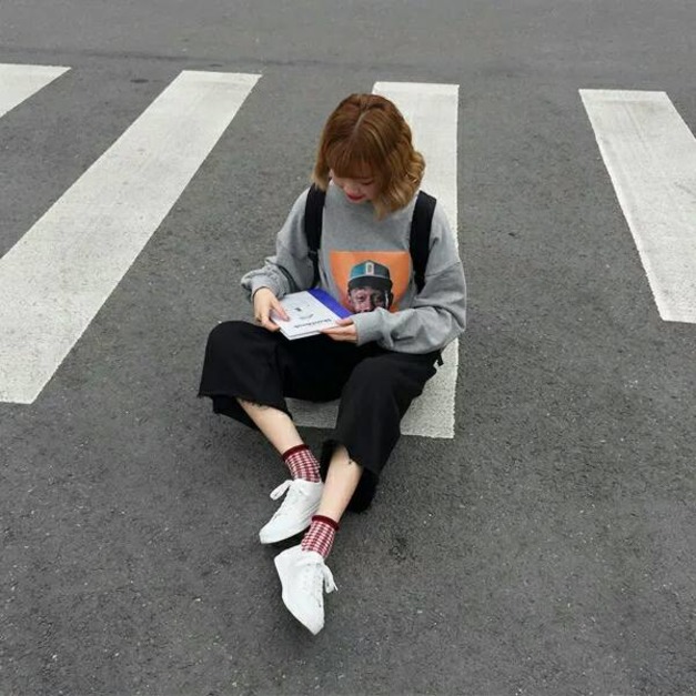 韓版寬鬆印花衛衣