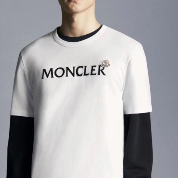 Moncler 刺繡款