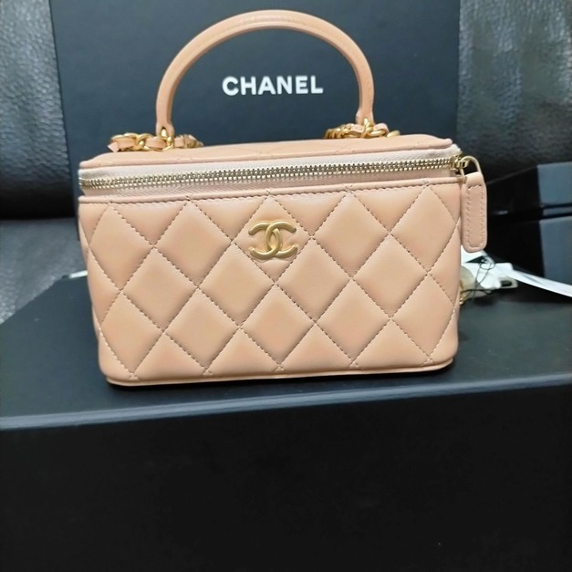 Chanel 手柄長盒子❣?溫柔奶茶色