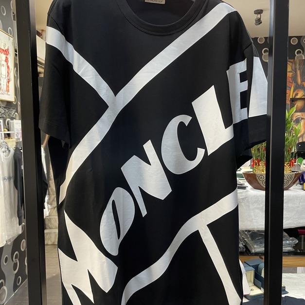 Moncler 大logo上衣