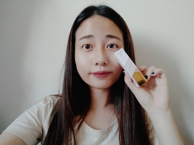 Lokah一抹超持妝遮蝦蜜+ Lokah 小臉 V提拉面膜 ~Rose 