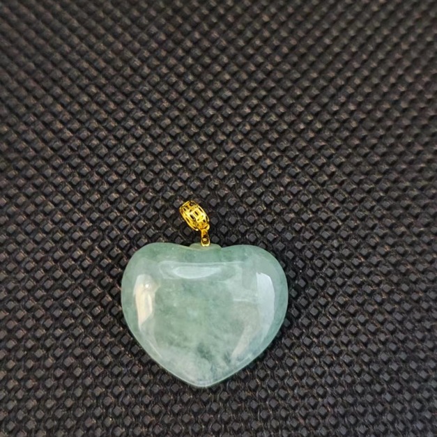 天然緬甸翡翠A貨愛心墜飾