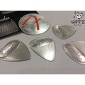 ♪ Your Music 愉耳樂器♪FENDER STAINLESS STEEL PICKS 不鏽鋼金屬匹克 飾品_3