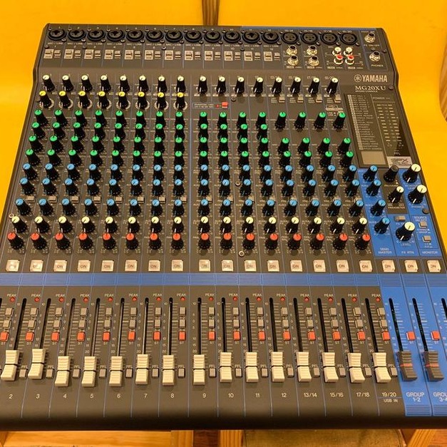 ♪ Your Music 愉耳樂器♪ YAMAHA MG20XU 混音機 Mixing Console 立體聲 混音