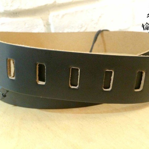 ♪ YOUR MUSIC 愉耳樂器 John Pearse 真皮肩帶 Skinny系列 黑色 真皮吉他烏克麗麗