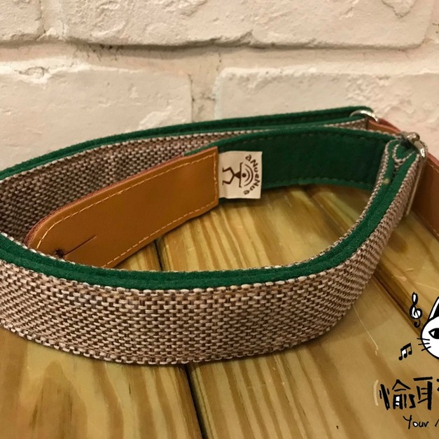 ♪ Your Music 愉耳樂器♪aNueNue 烏克麗麗 細鳥背帶 手工 麻布羊毛氈背帶 墨綠吉他 烏克麗麗