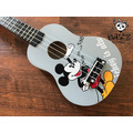 ♪ Your Music 愉耳樂器♪ 新手入門 可愛卡通彩色21吋烏克麗麗-灰色米奇款 附琴袋匹克_2