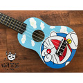 ♪ Your Music 愉耳樂器♪新手入門 可愛卡通彩色21吋烏克麗麗-多拉A夢款 附琴袋匹克_3