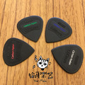 ♪Your Music 愉耳樂器♪PICKBOY黑色立體英文字樣pick 吉他 烏克麗麗匹克0.88mm_1